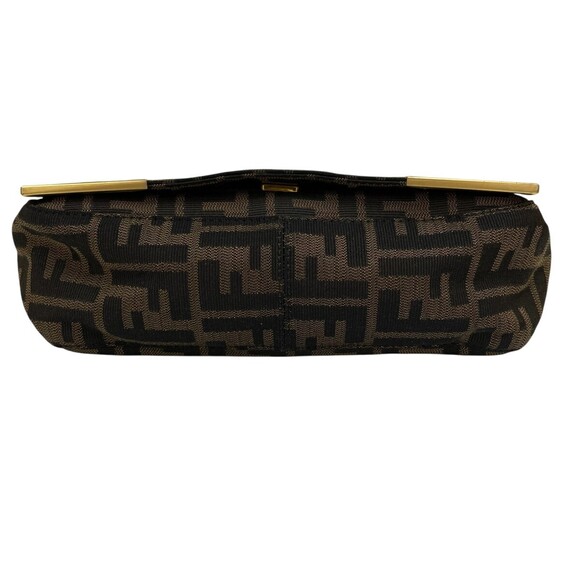 Fendi Zucca canvas Mamma Baguette shoulder bag brown - Picture 5 of 6